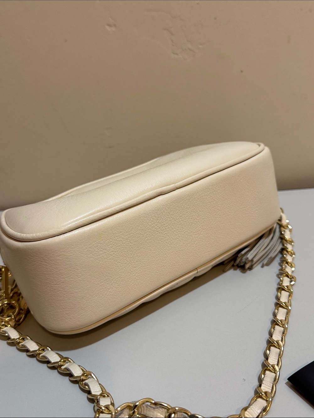 NEW✨NEW✨ Valentino Bella Bag by Mario Valentino - Picture 6 of 13